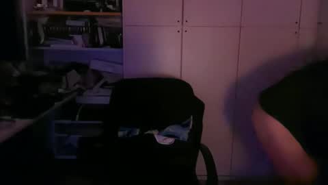 porntoyndr2 online show from December 25, 5:16 am