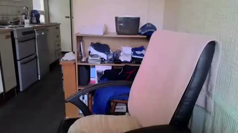 poshman65 online show from March 21, 10:52 am