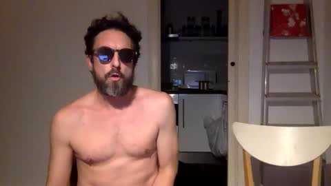 PRECUM online show from October 31, 2:02 am