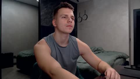 Justin online show from February 14, 3:22 am