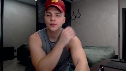 Justin online show from February 15, 9:28 pm