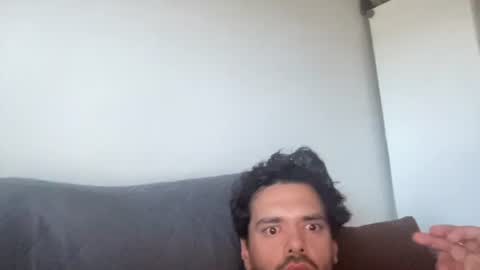 prettyboy2190000 online show from August 4, 7:25 am