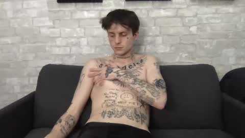 pretty boy online show from January 29, 2:19 am