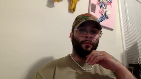 prettyglazed online show from June 6, 1:22 am