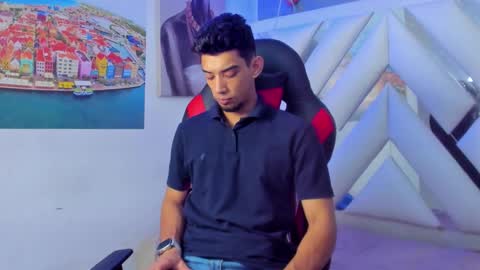 prince_arthur77 online show from November 29, 2:41 pm