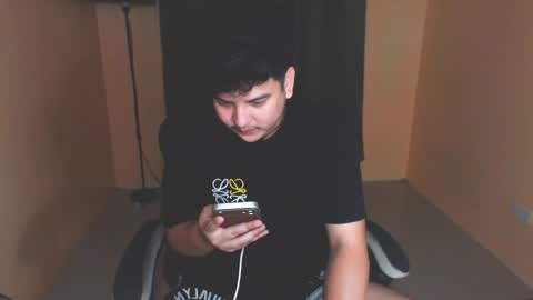 Killian online show from April 17, 2:14 am