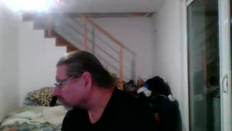 chris online show from July 2, 1:37 am