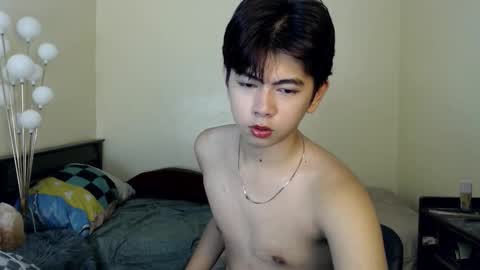 princecalix online show from October 5, 9:19 pm