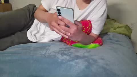 Prozacplz online show from December 21, 5:04 am