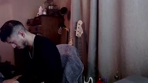 Sk8wave online show from March 6, 8:11 am