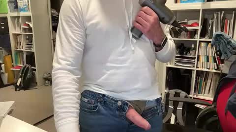 puffiest online show from May 28, 9:51 am