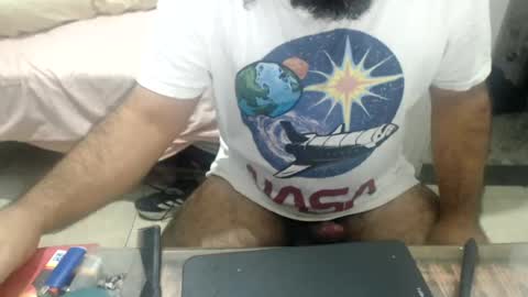 punheteiro75 online show from August 4, 12:38 am