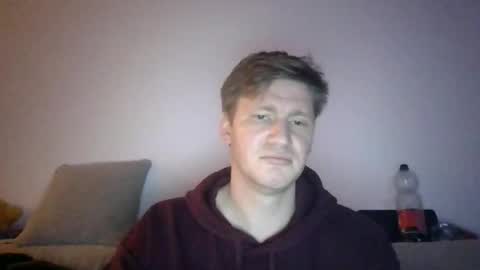 punkindrublic25 online show from March 2, 2:00 am