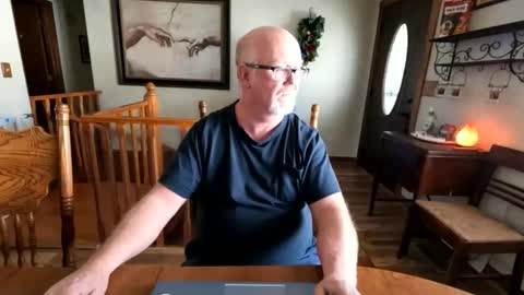 Snapshot of pussylover1365 chatting on February 18, 9:42 pm pussylover1365 online show from February 18, 9:42 pm