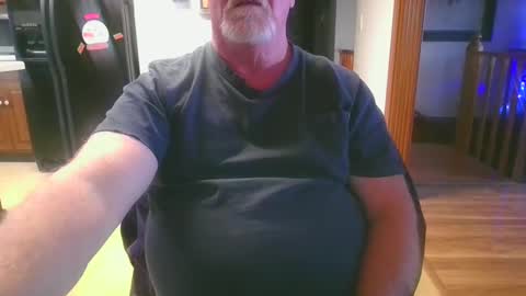 Snapshot of pussylover1365 chatting on January 13, 10:13 pm pussylover1365 online show from January 13, 10:13 pm