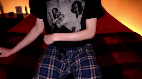 pussylover2182 online show from March 21, 8:52 am