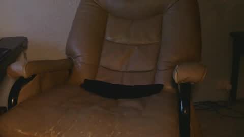 qldblonde online show from April 11, 6:55 pm