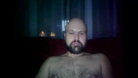 Snapshot of quebecboy233 chatting on October 20, 3:21 am quebecboy233 online show from October 20, 3:21 am