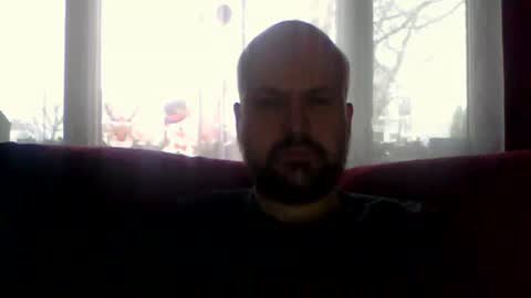 Snapshot of quebecboy233 chatting on December 16, 1:43 pm quebecboy233 online show from December 16, 1:43 pm