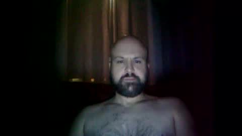 Snapshot of quebecboy233 chatting on September 17, 1:28 am quebecboy233 online show from September 17, 1:28 am