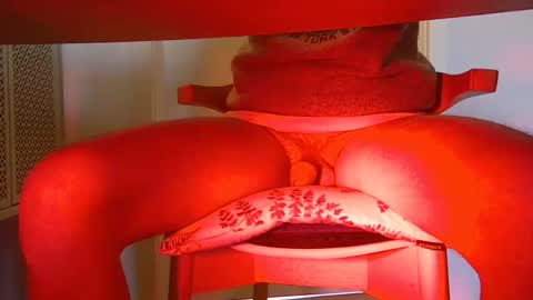 quetequeres online show from February 26, 9:21 am