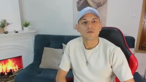 rachell_jacob online show from February 25, 11:55 am