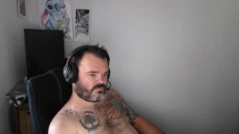 racx_87 online show from February 25, 9:32 am