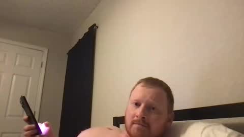 raginred2294 online show from December 30, 1:04 am