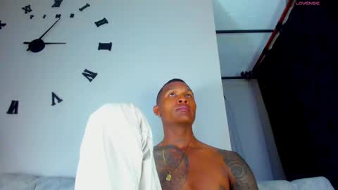 Andres H online show from March 5, 10:00 am