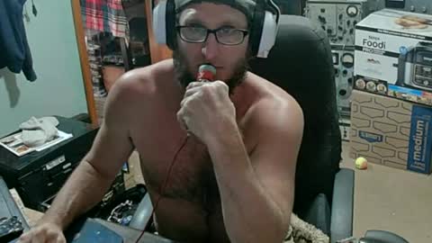 Randall online show from June 21, 9:31 pm