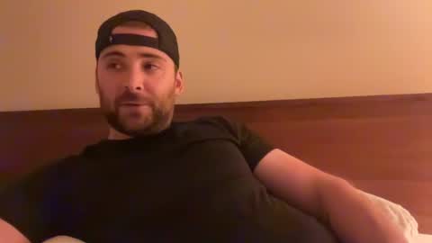 randomdude5950 online show from July 20, 2:51 am