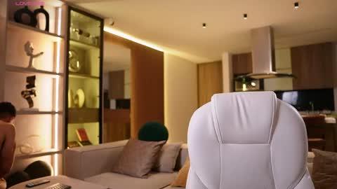 RANDY online show from April 5, 1:46 am