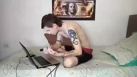 Rangel and Lola online show from December 21, 7:55 pm