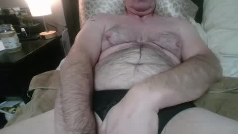 Snapshot of ravchat chatting on December 4, 3:21 pm ravchat online show from December 4, 3:21 pm