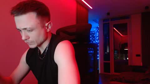 Snapshot of ravine_doleg chatting on March 6, 6:59 pm Alex Nash online show from March 6, 6:59 pm