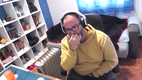 ravingr3d3 online show from November 28, 12:29 pm