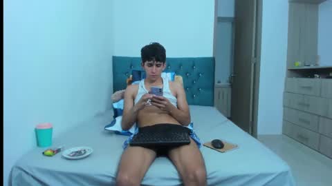 rayan_black online show from December 31, 4:06 am