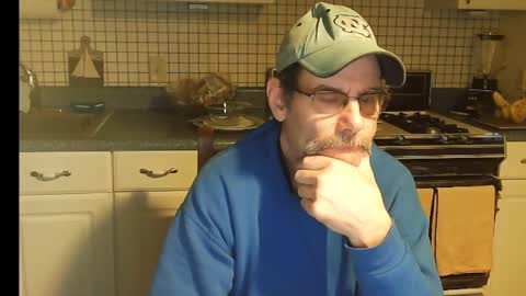 Ray online show from February 12, 7:23 am