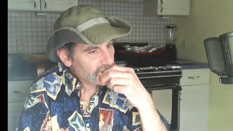 Ray online show from February 26, 10:00 pm