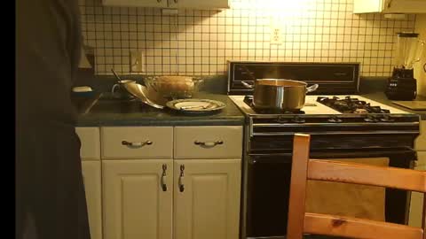 Ray online show from January 1, 9:52 pm