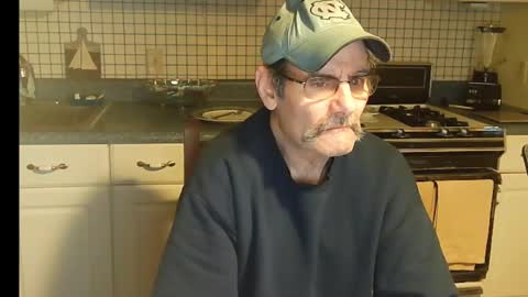 Ray online show from February 3, 9:19 am