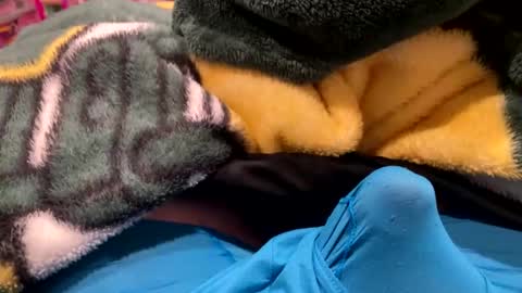 Snapshot of realbigload77 chatting on October 20, 8:40 am realbigload77 online show from October 20, 8:40 am