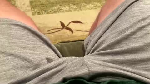 Snapshot of realbigload77 chatting on October 3, 3:00 am realbigload77 online show from October 3, 3:00 am