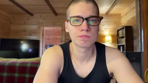 AliceEve online show from March 20, 7:34 am