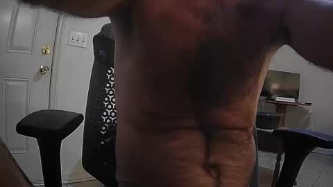 Snapshot of rebelyellin chatting on October 31, 7:01 am rebelyellin online show from October 31, 7:01 am