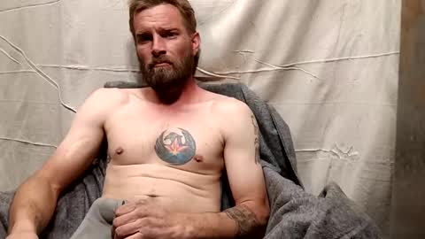 Snapshot of redheadlover828 chatting on January 21, 9:28 am Kevin online show from January 21, 9:28 am