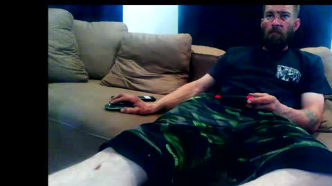 Snapshot of redheadlover828 chatting on February 26, 8:09 pm Kevin online show from February 26, 8:09 pm