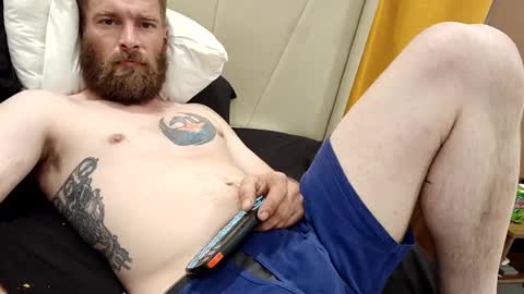 Snapshot of redheadlover828 chatting on March 8, 9:46 am Kevin online show from March 8, 9:46 am