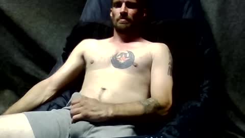 Snapshot of redheadlover828 chatting on October 23, 10:08 am Kevin online show from October 23, 10:08 am