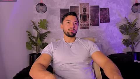 Snapshot of regan_pearson chatting on March 7, 10:21 pm Regan online show from March 7, 10:21 pm